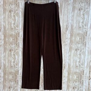 Chico’s Travelers 2 Short Pull On Pants